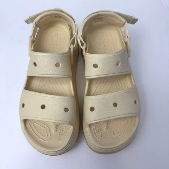 Crocs Classic Hiker Xscape Unisex Sz L9 M7 Beige Vanilla Wedge Platform Sandals - Picture 2 of 7